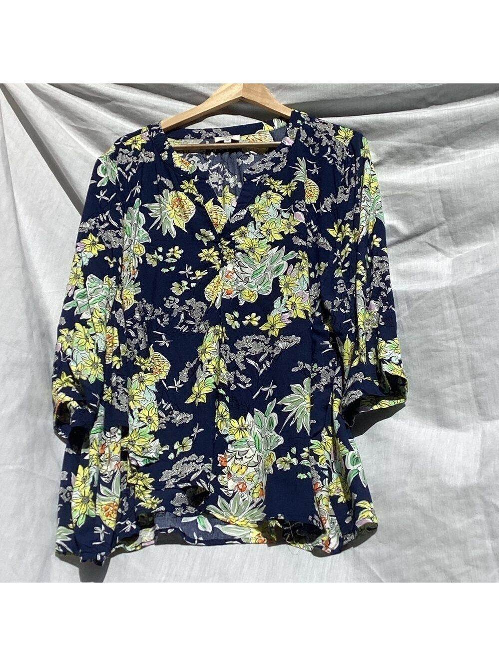 Marina Luna blue floral business casual tunic, size 3X